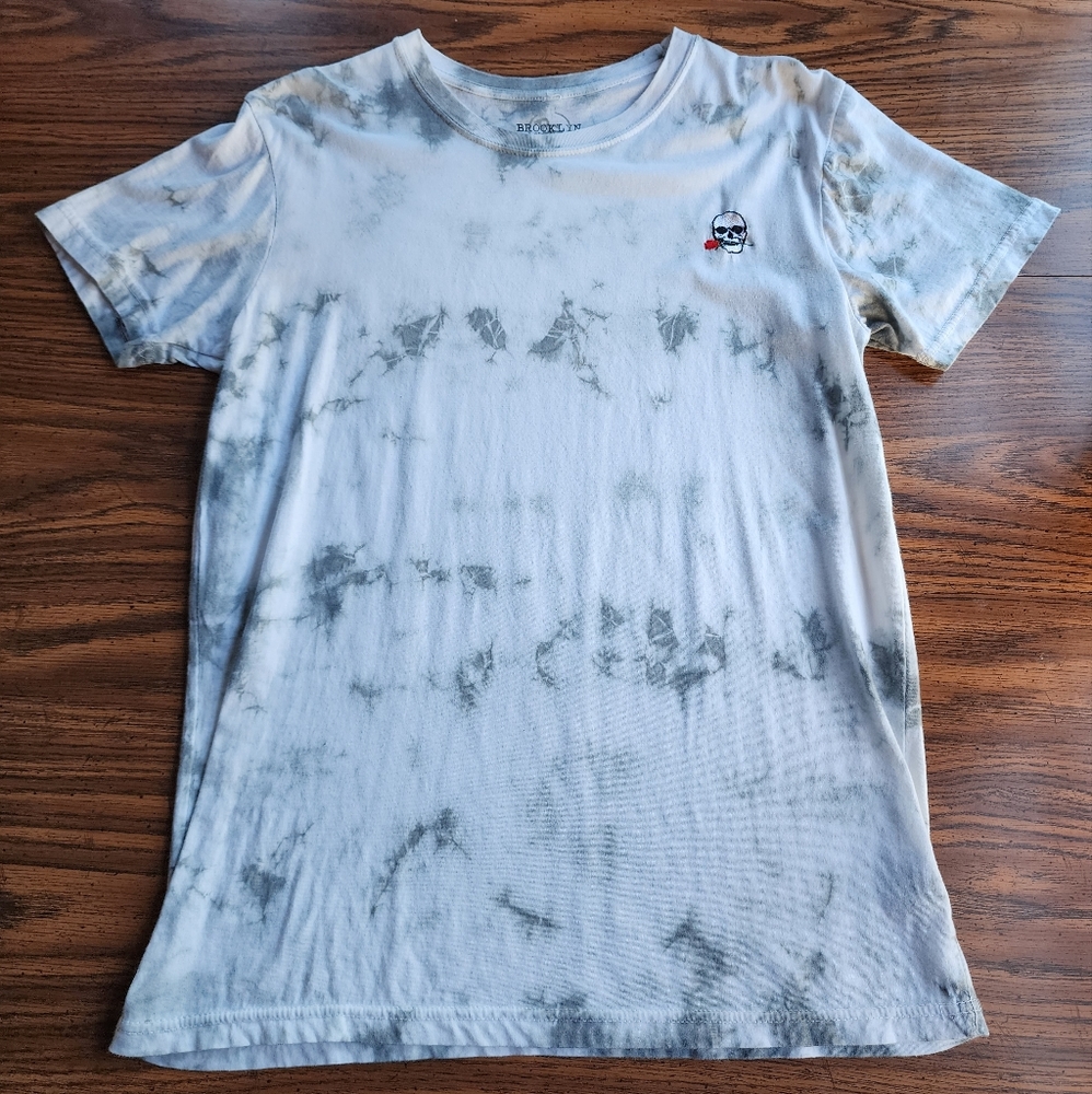 Brooklyn Skull Tie-Dye T-Shirt M